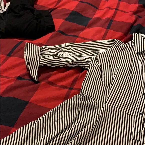 Dress - Picture 3 of 5